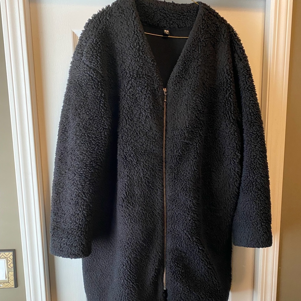 Uniqlo, short fleece coat